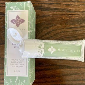 Dermaka Natural Based Vitamin Enriched Cream
